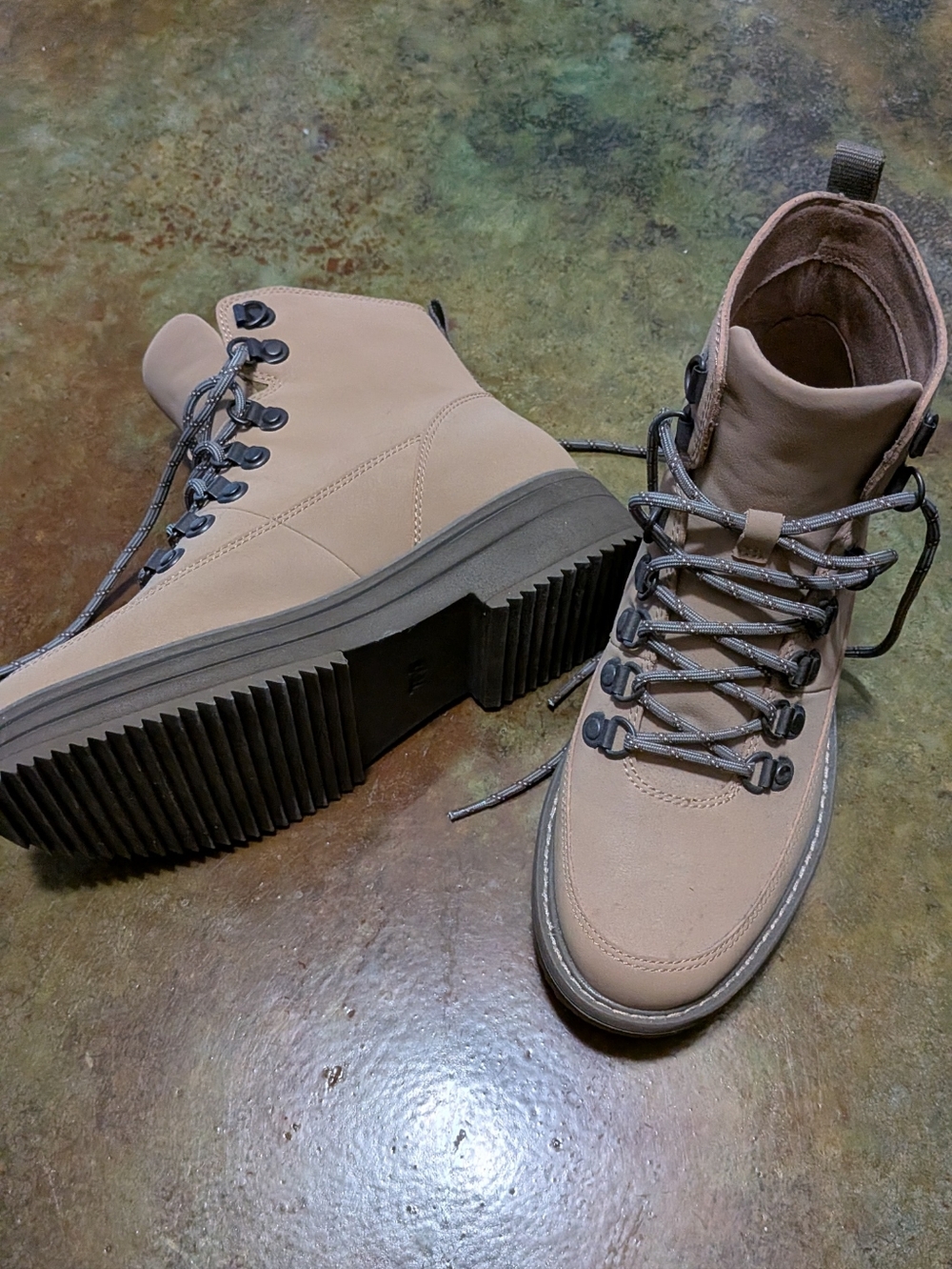 Women's Boots